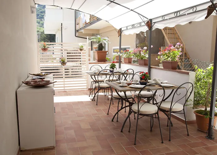 Donna Rosa Accommodation
